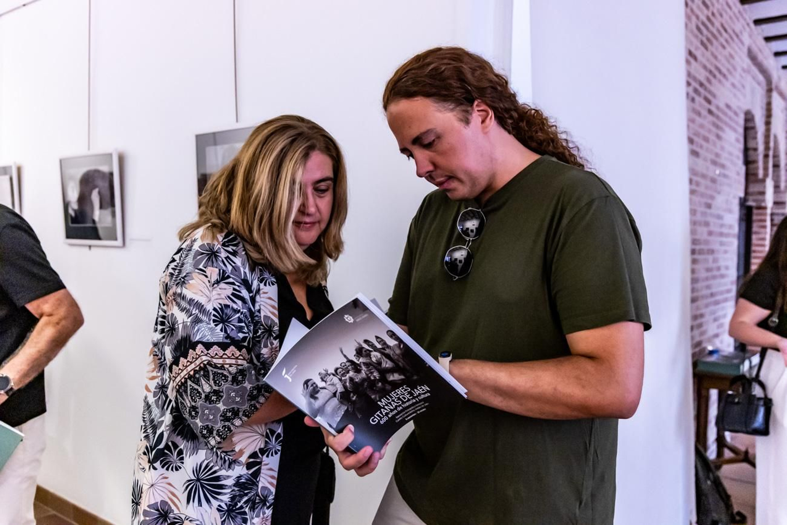 Inauguración de la exposición 'Mujeres gitanas de Jaén. 600 años de historia y cultura'