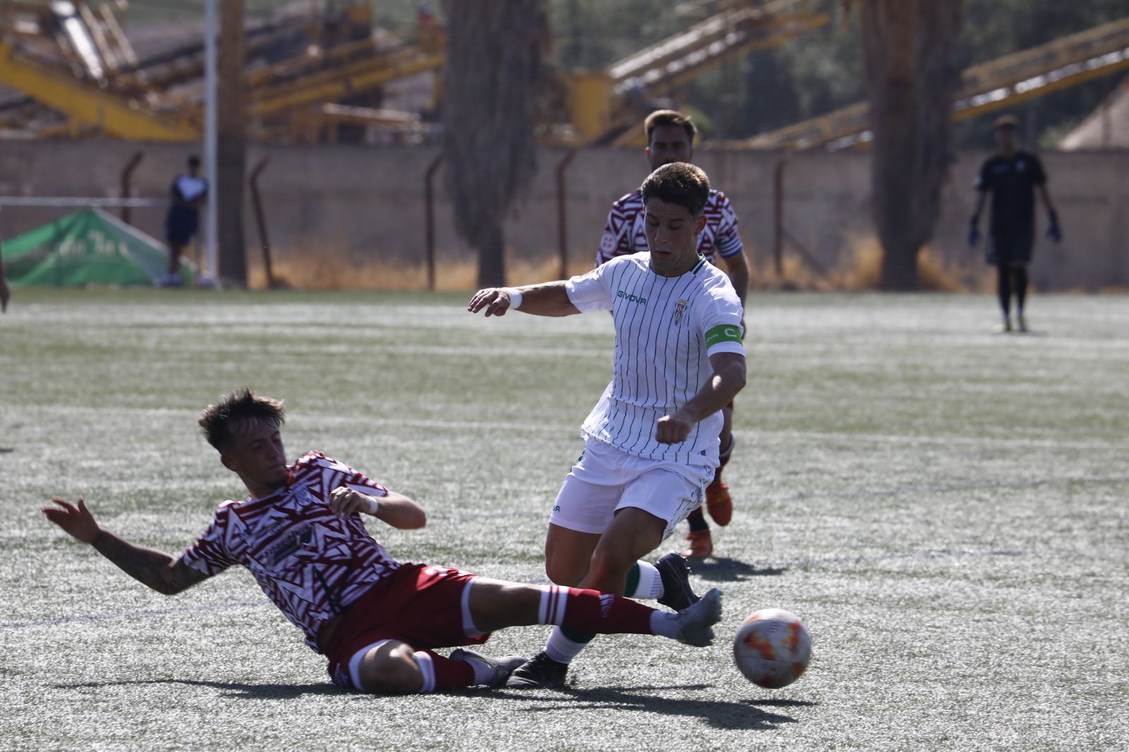Imágenes del Córdoba B-Xerez CD en la Ciudad Deportiva (0-0)