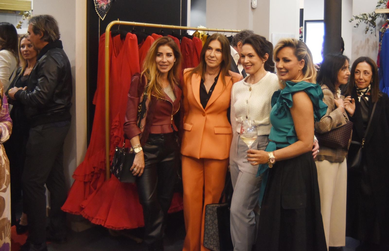 Las mejores imágenes de la presentación de la nueva colección de flamenca de La Annica