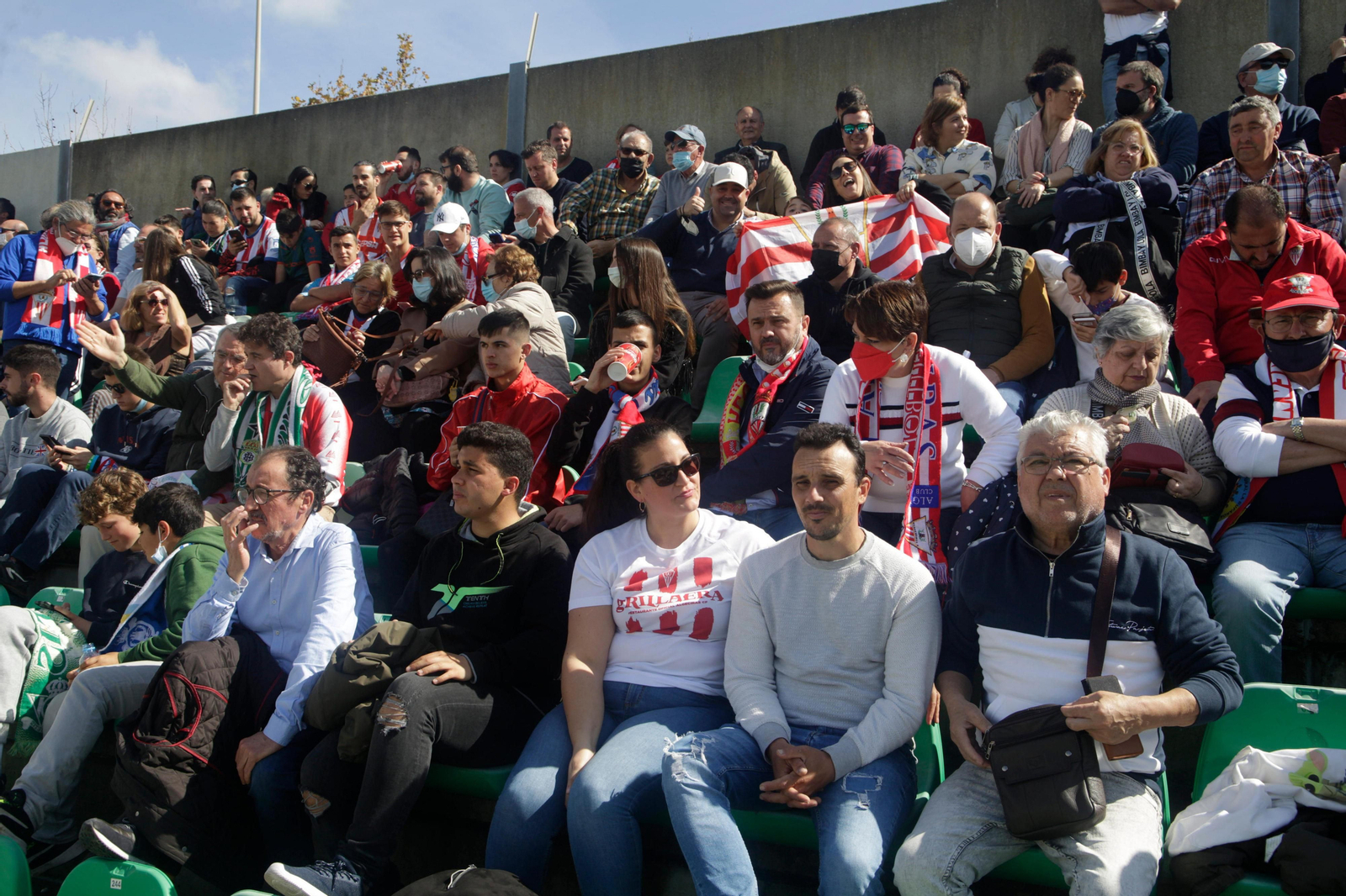 Ambiente de la afición del Algeciras CF en Sevilla