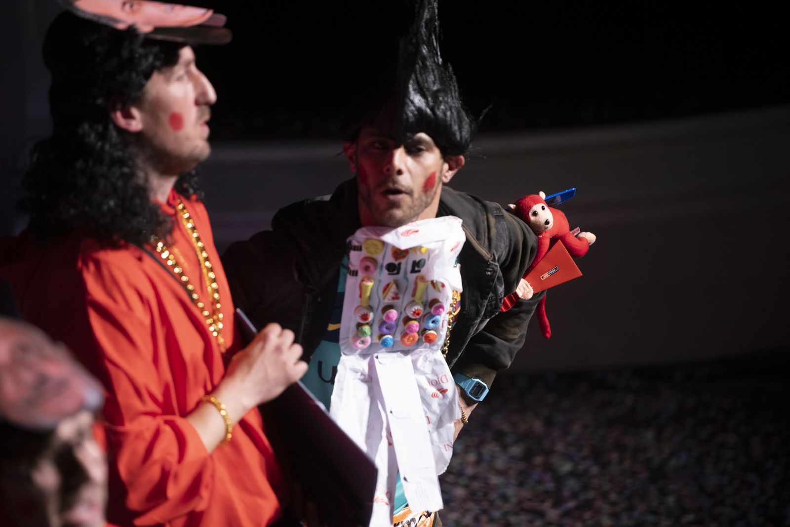 Imágenes de la actuación del cuarteto de Huelva "El plan Bellavista" en el Carnaval Colombino