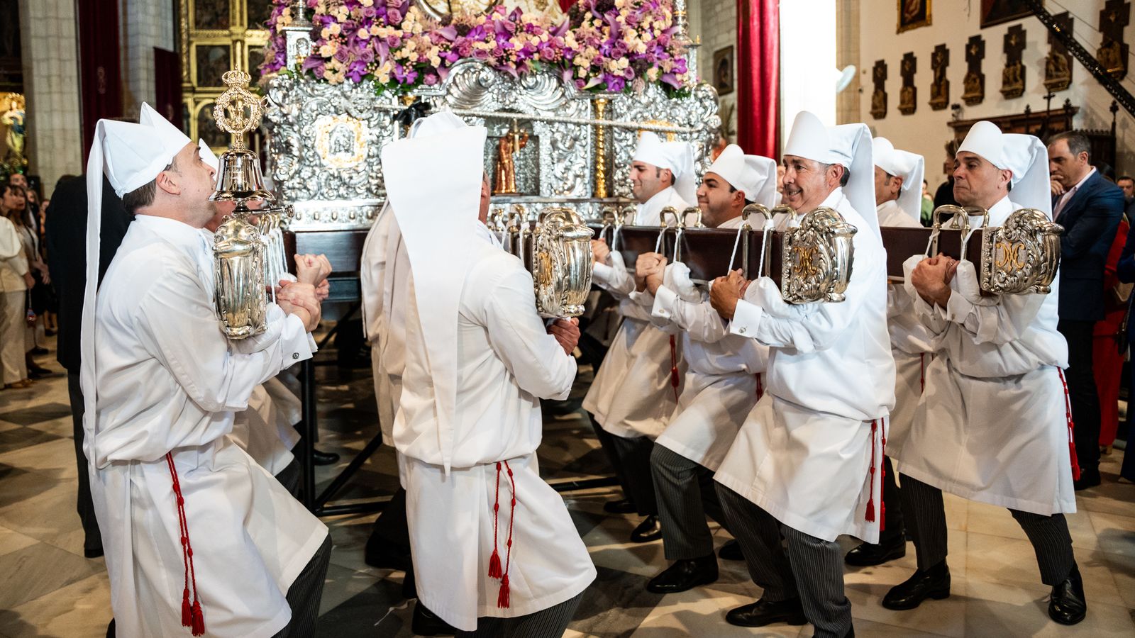 Las mejores imágenes de la procesión de la Virgen de Araceli en Lucena