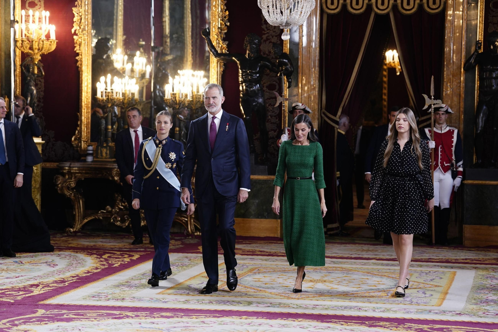 Las fotos de la recepción del Rey por el 12 de octubre