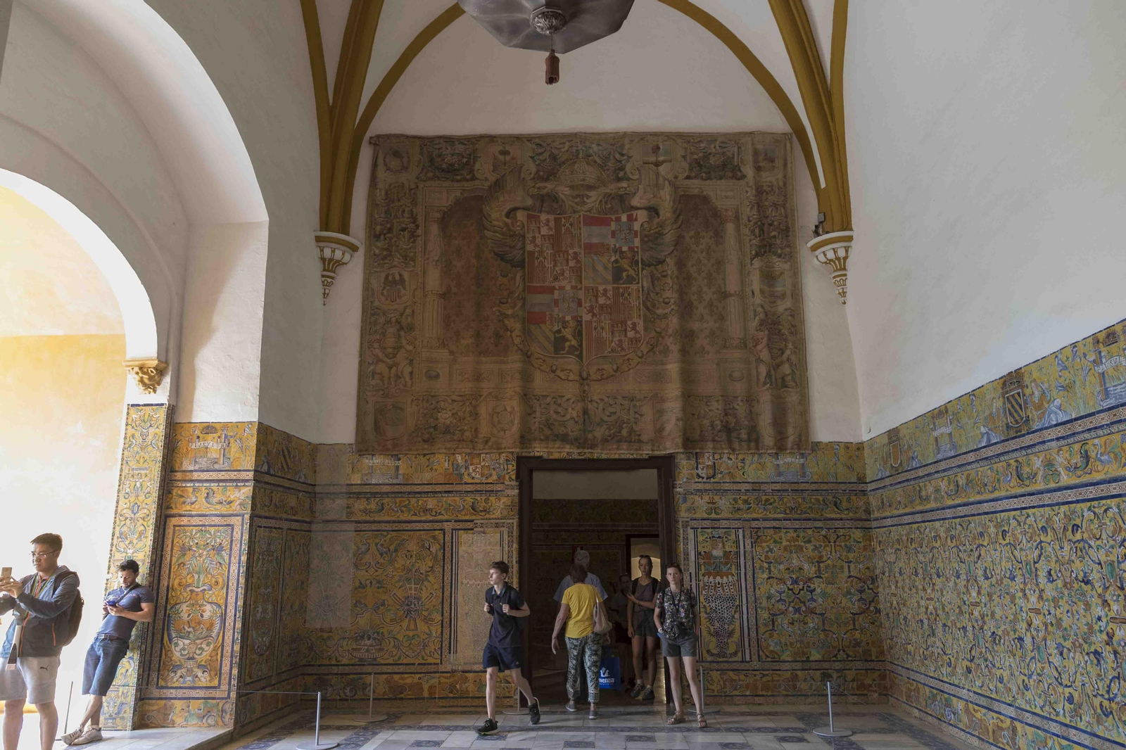 El Palacio Gótico y sus característicos azulejos.