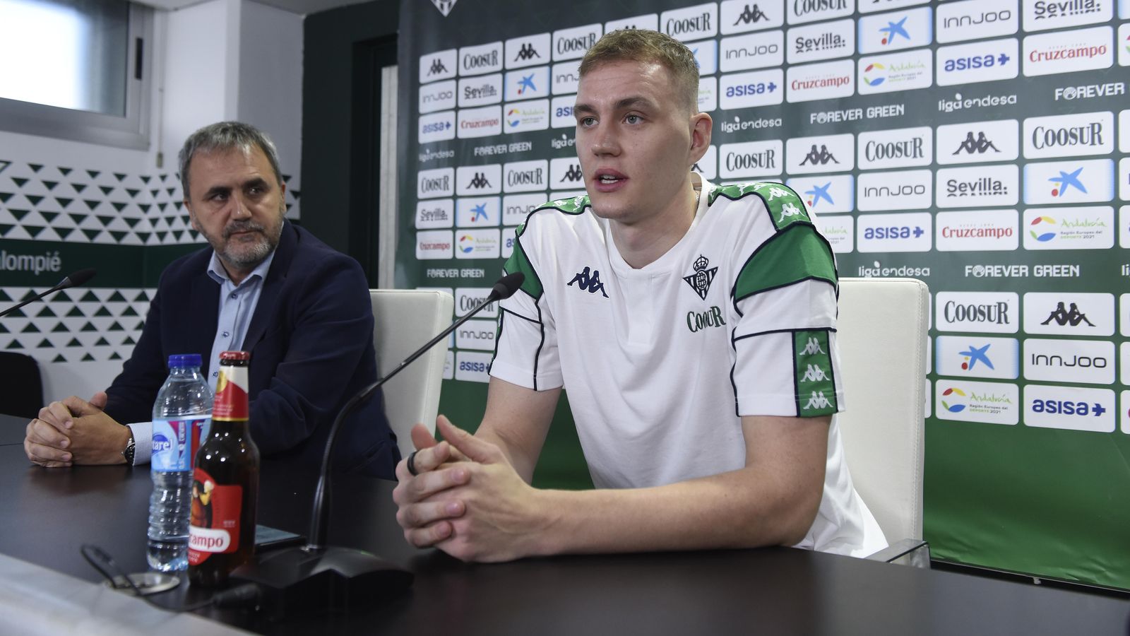 Fernando Moral y Pasecniks.