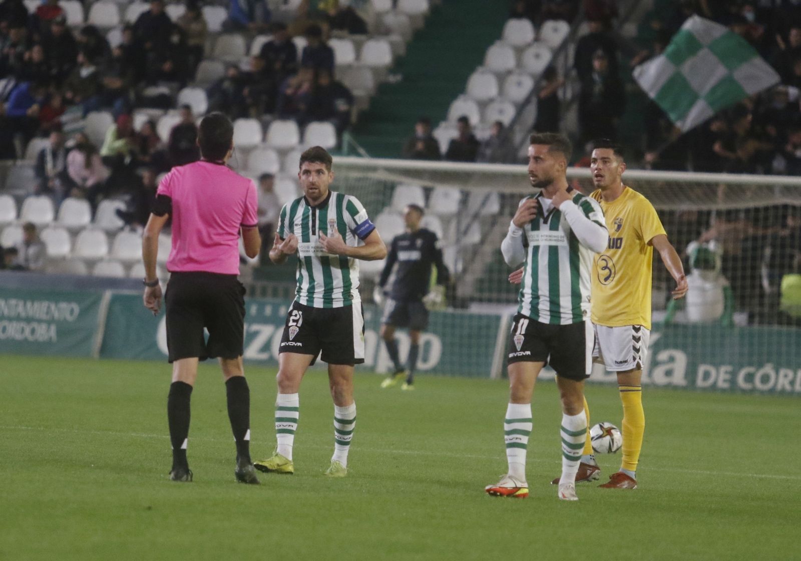 La victoria del Córdoba CF ante el Ebro, en imágenes