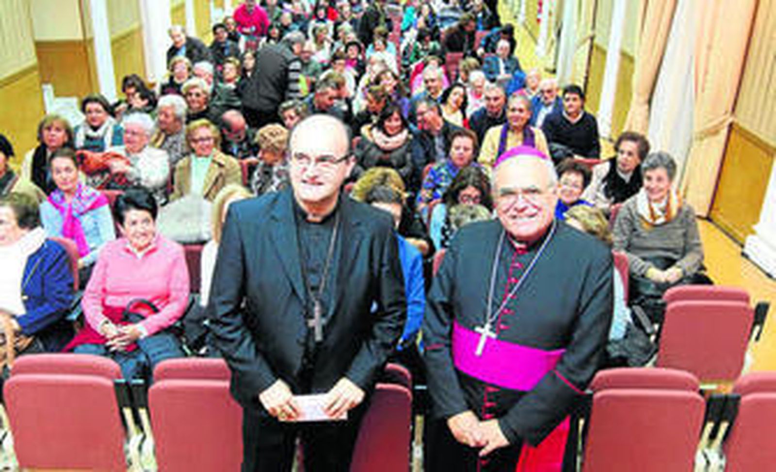 Los obispos José Ignacio Munilla y Demetrio Fernández.