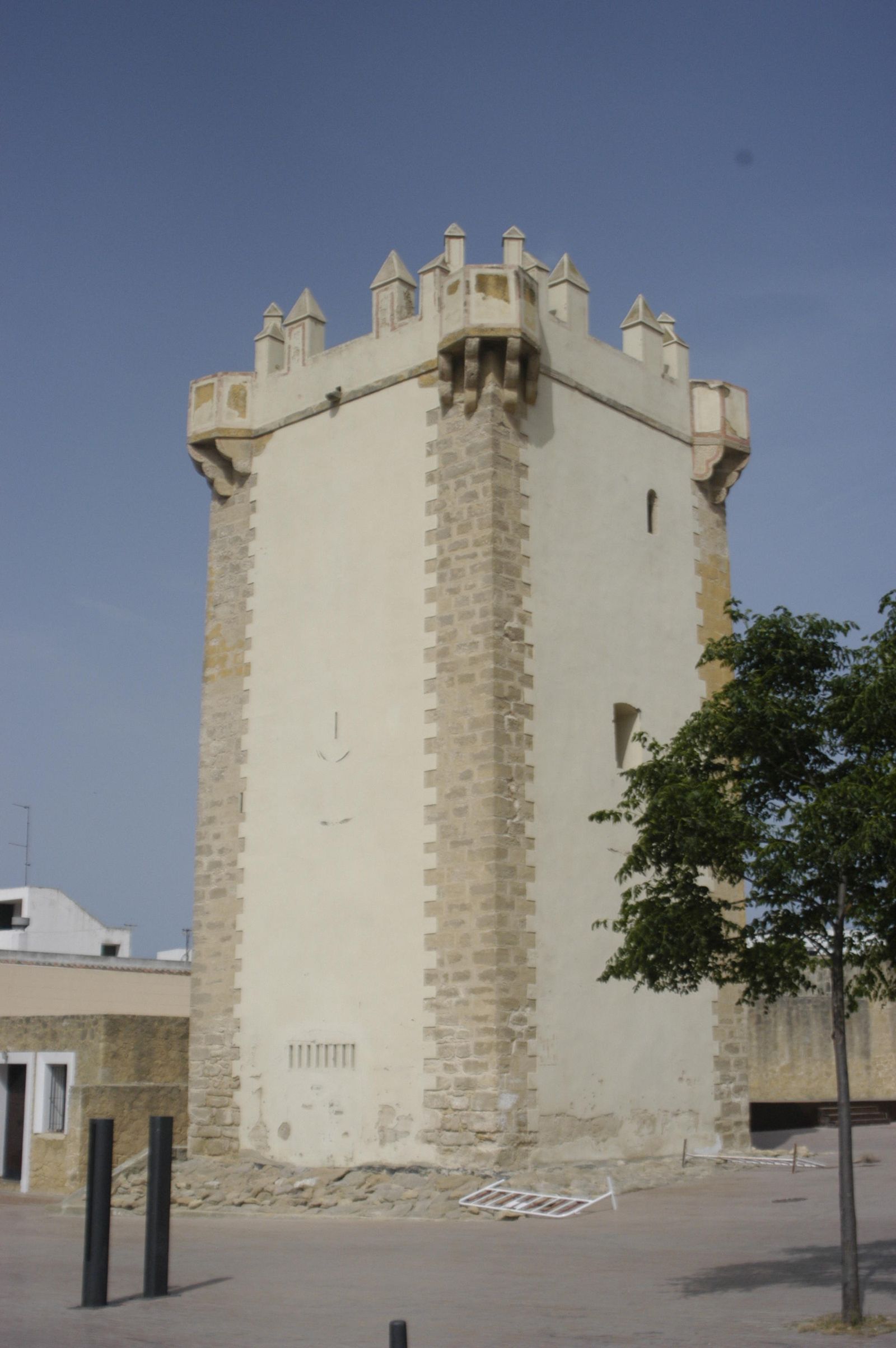 Una nueva ruta turística pone en valor las torres vigía conileñas