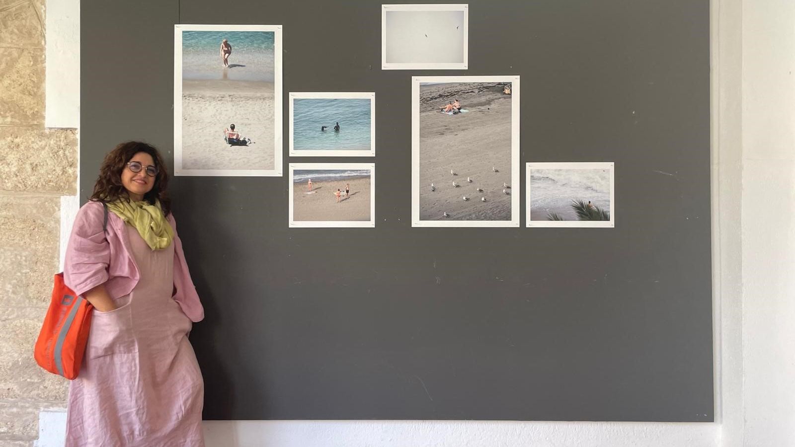 Pepa Cobo con algunas de sus obras.