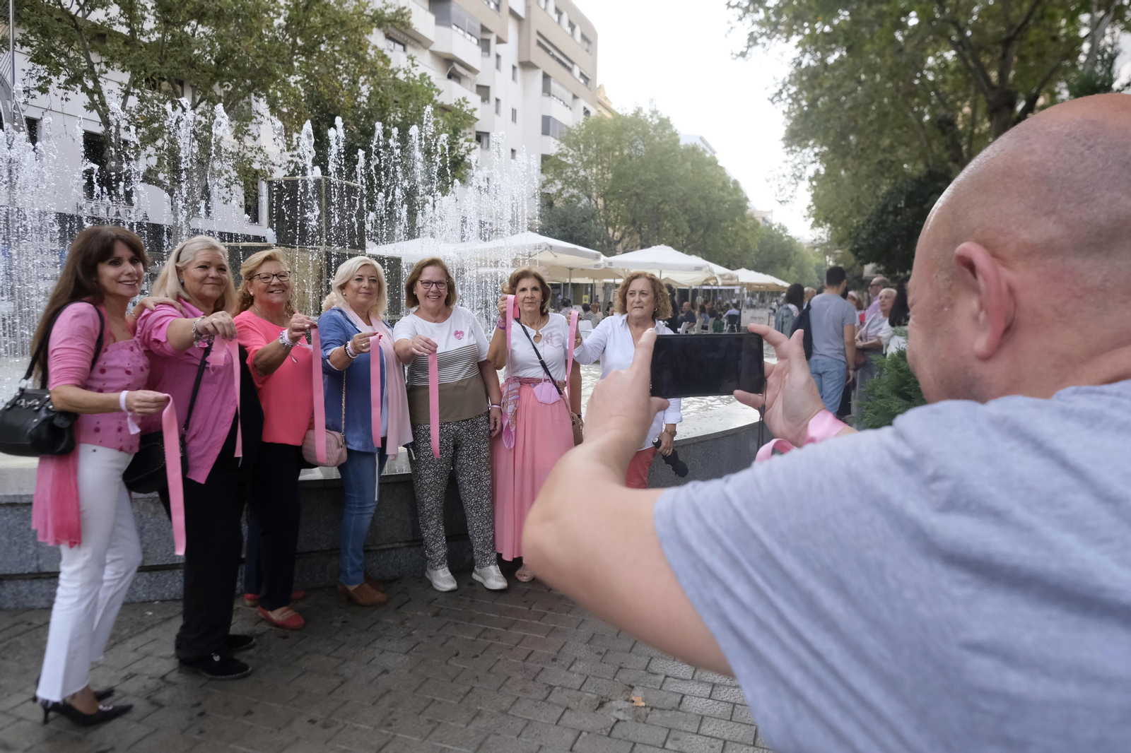 El Día Mundial contra el Cáncer de Mama en Córdoba, en imágenes