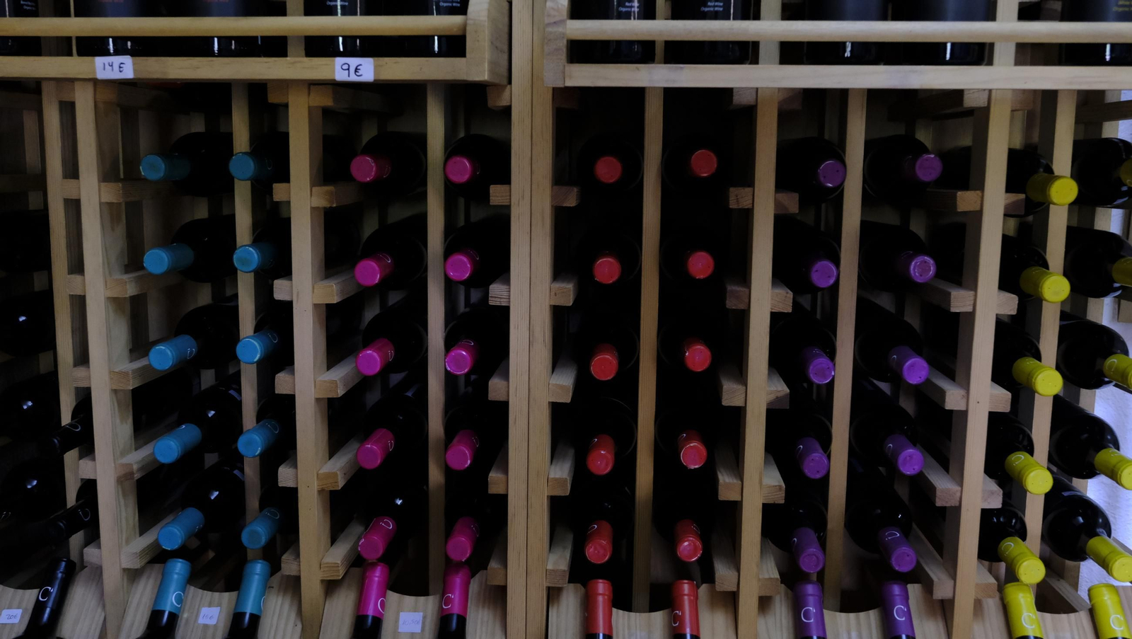 La vendimia en la Bodega Cortijo del Cura de Laujar, en imágenes