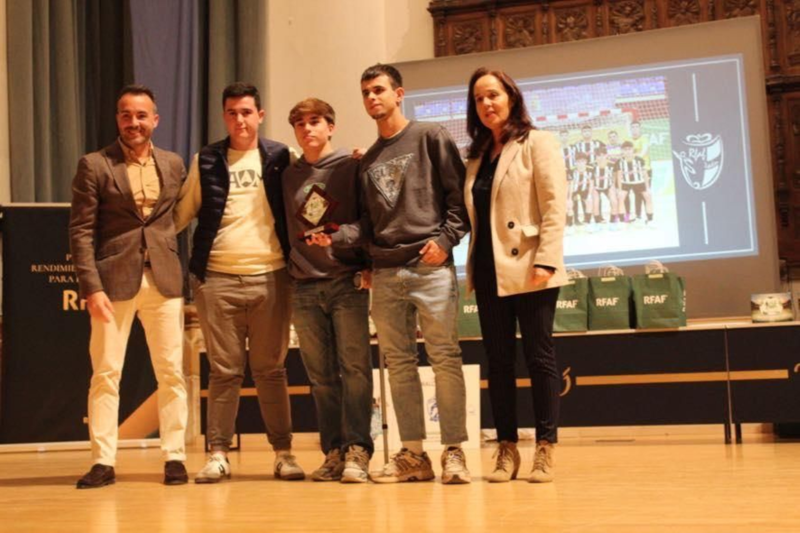 La gala Juego Limpio 2024-2025 de la Federación Jiennense de Fútbol, en imágenes