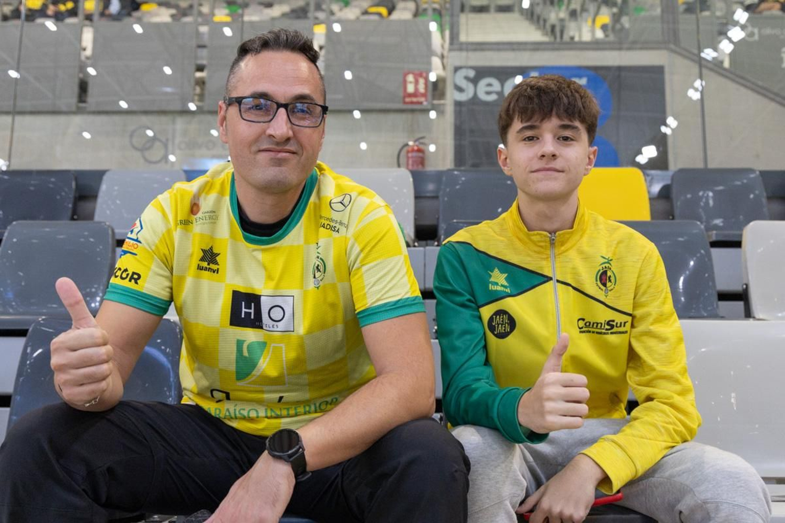 La goleada del Jaén Paraíso Interior FS ante el Viña Albali Valdepeñas, en imágenes