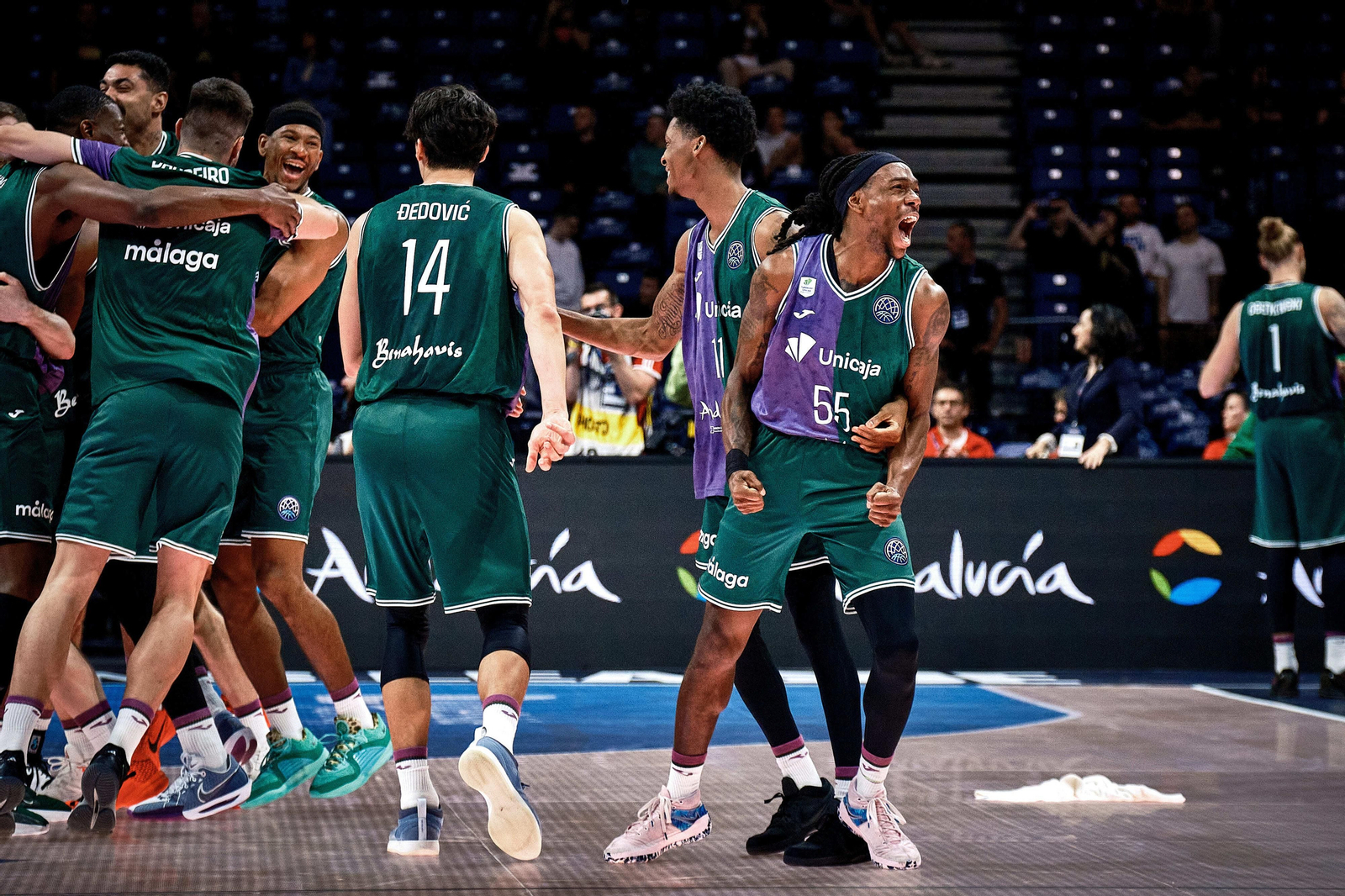 La fiesta en el Belgrado Arena, desde dentro