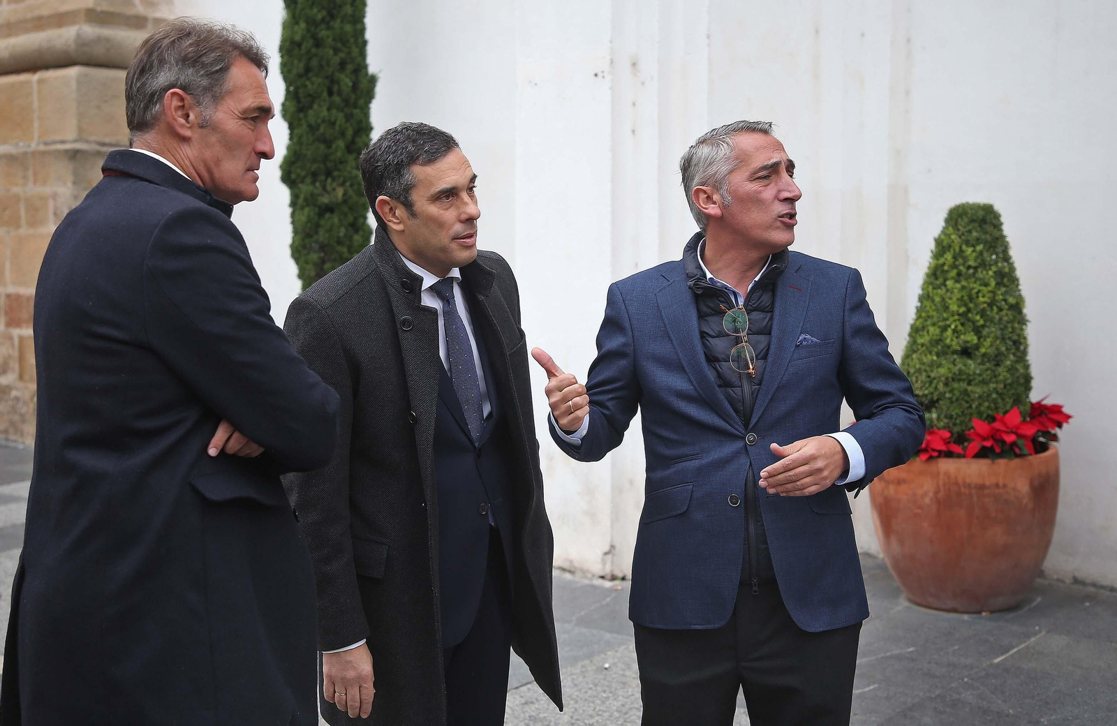 La ofrenda floral del Algeciras CF a la Virgen de la Palma, en imágenes
