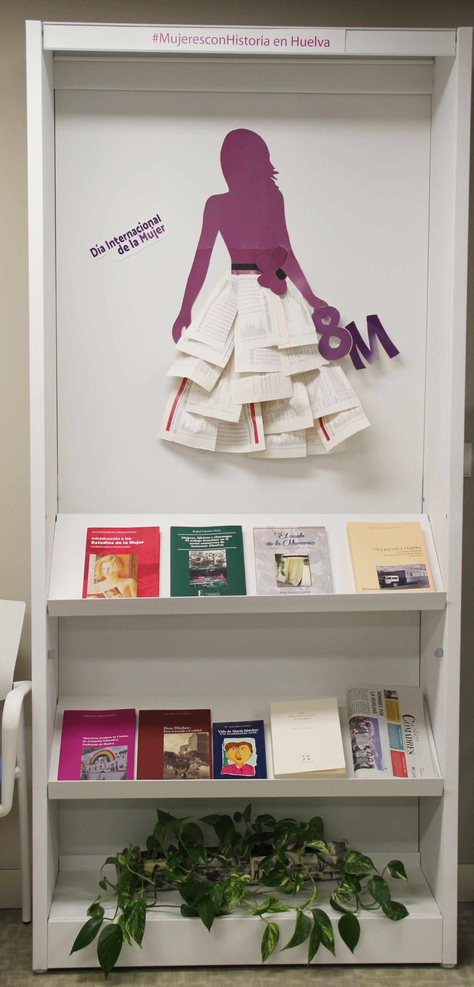 #MujeresconHistoria en Huelva acoge una selección de publicaciones con la mujer como protagonista.