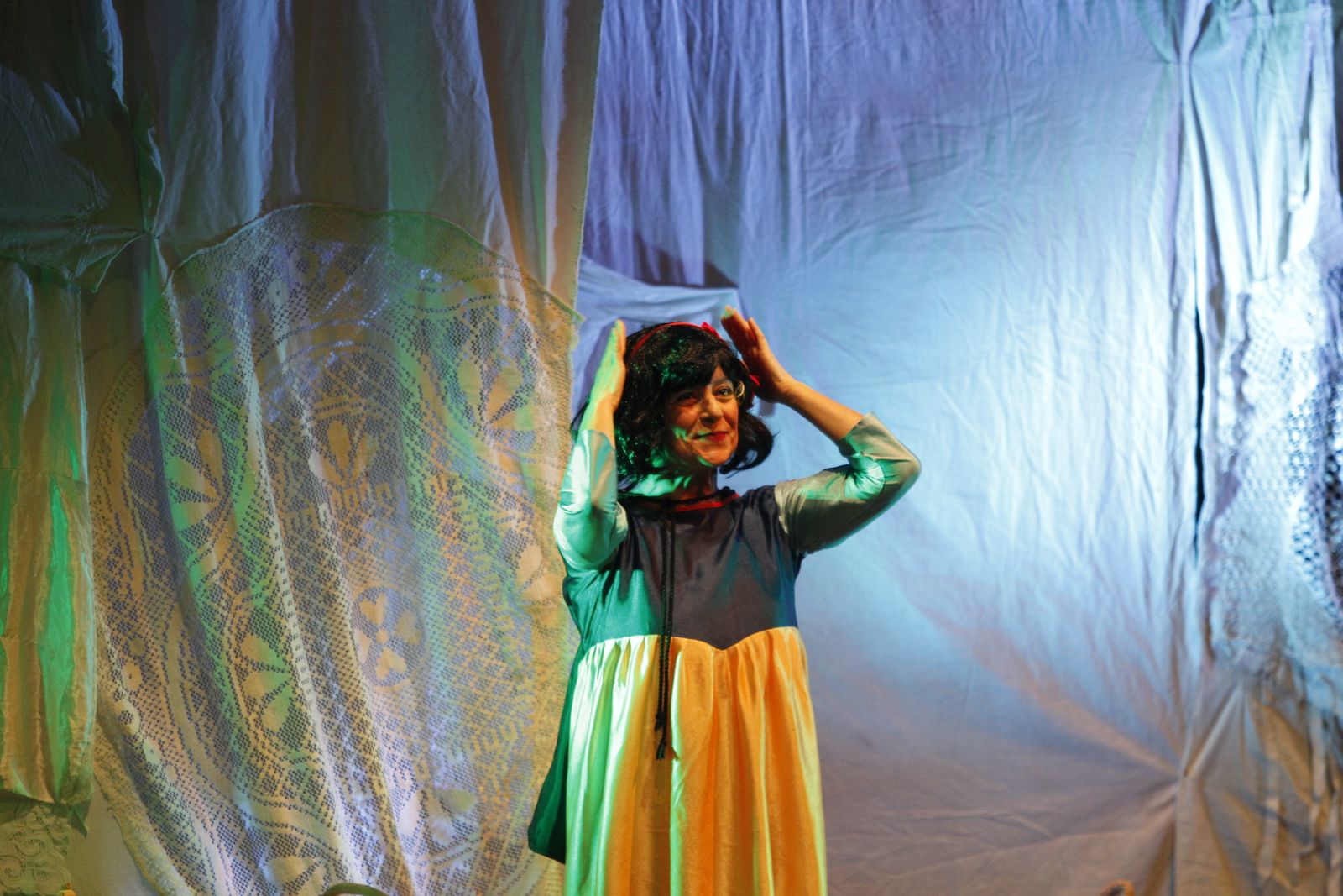 Fotogalería Festival Teatro El Ejido. Obra "El Desván de los Hermanos Grim"