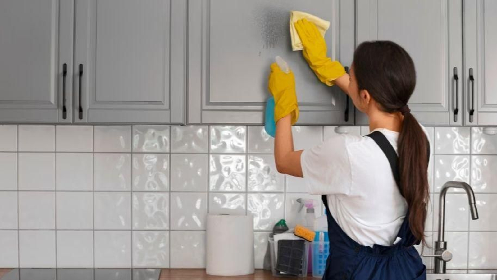 El servicio de limpieza Domestina redefine la comodidad y confianza en Sevilla