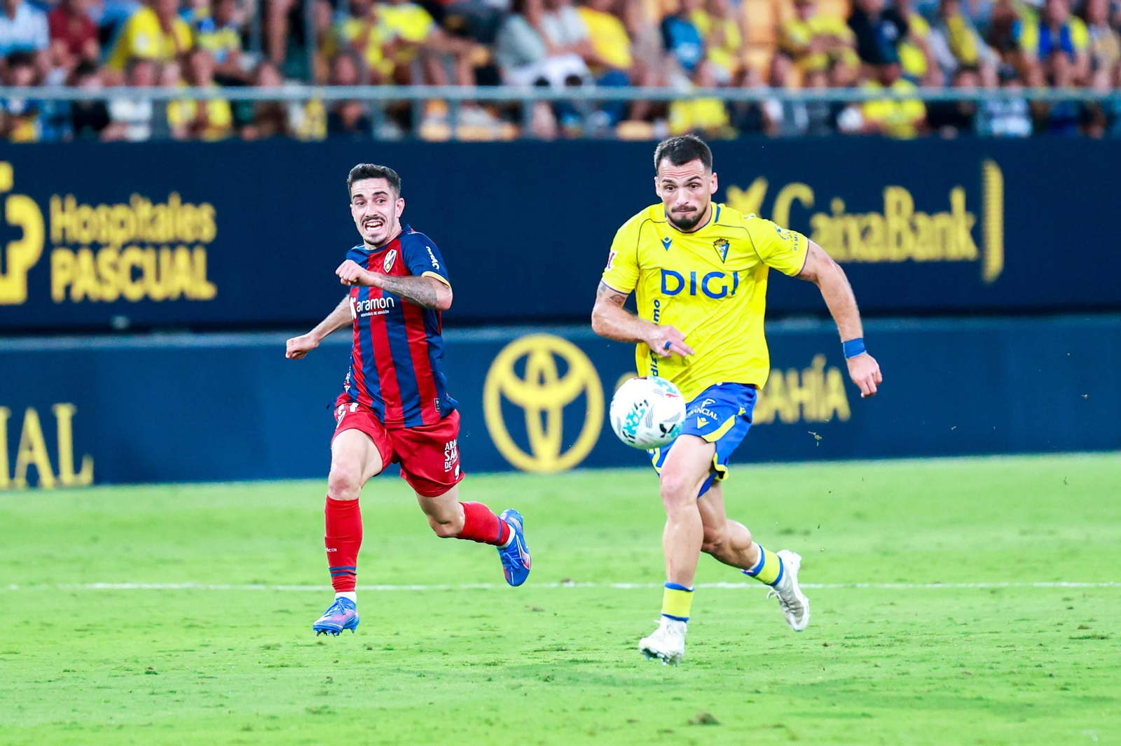 Las imágenes del Cádiz CF-Huesca