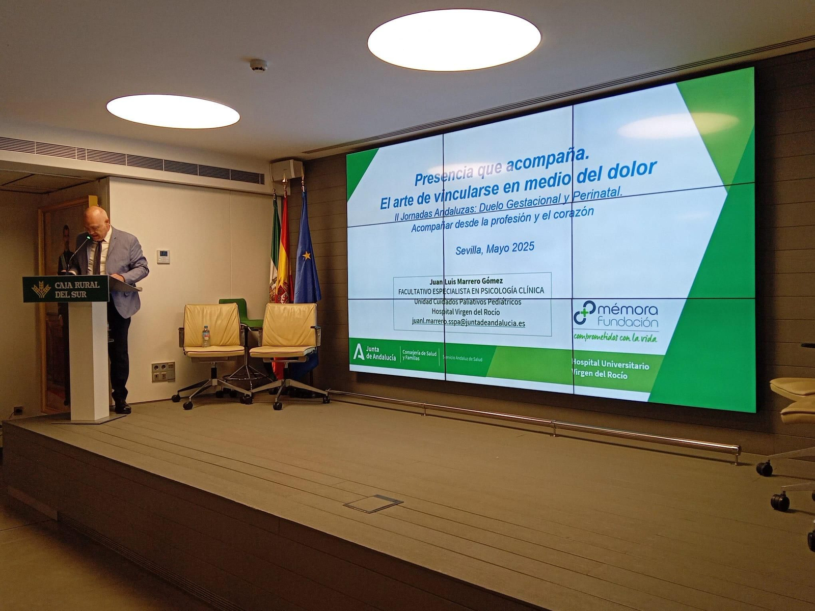 Una de las ponencias durante la jornada en la Fundación Caja Rural del Sur. Una de las ponencias durante la jornada en la Fundación Caja Rural del Sur.