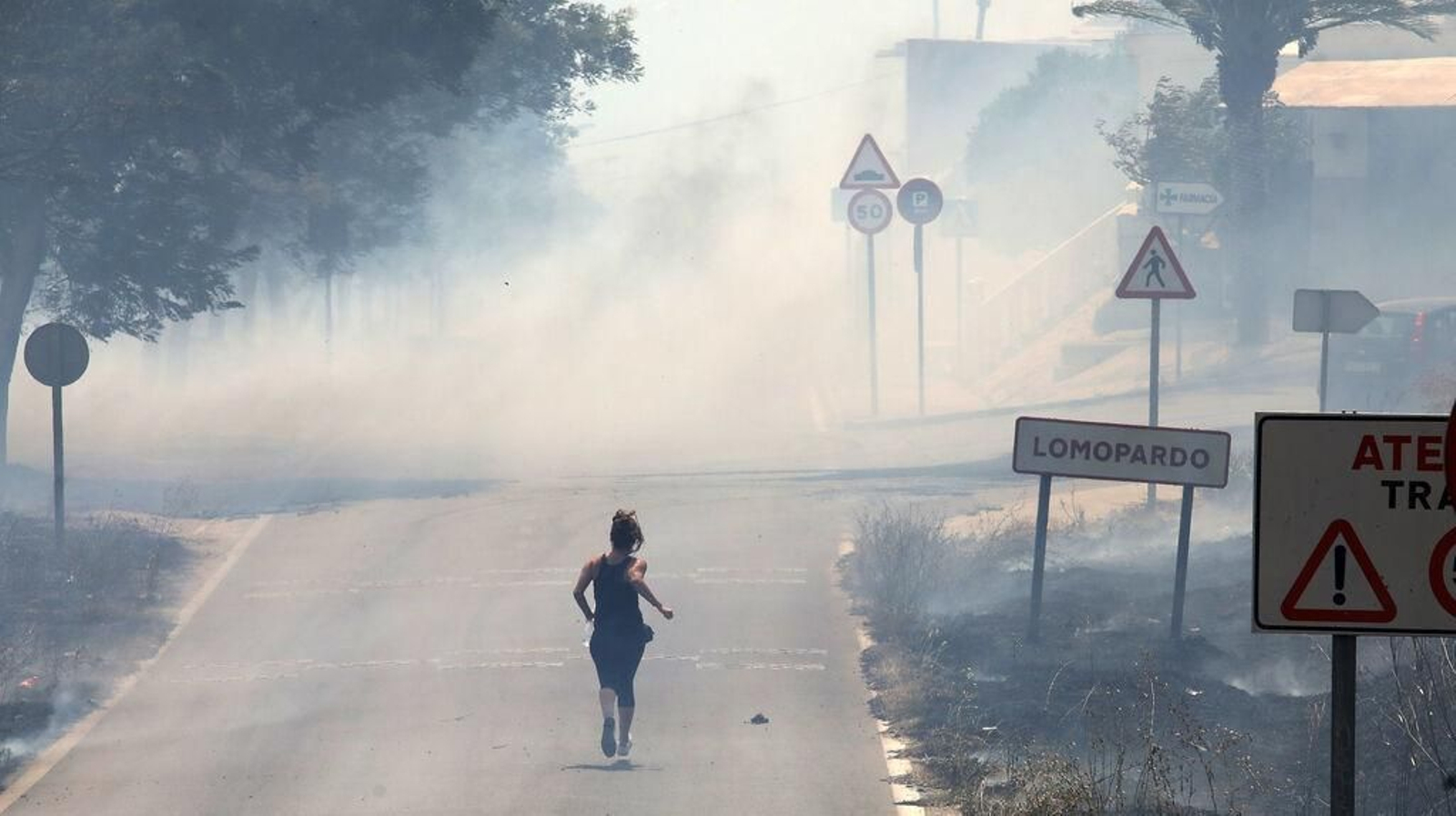 Grave incendio en la campiña de Jerez