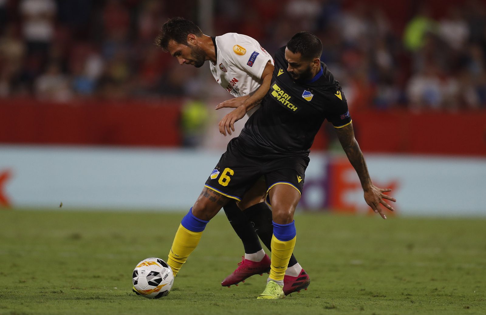 Las fotos del Sevilla-Apoel