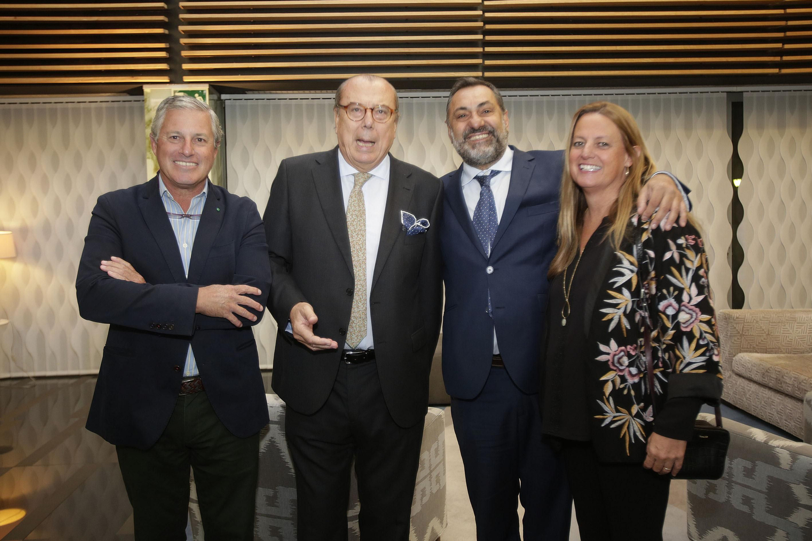 Entrega del premio Federico Joly a Augusto Delkáder
