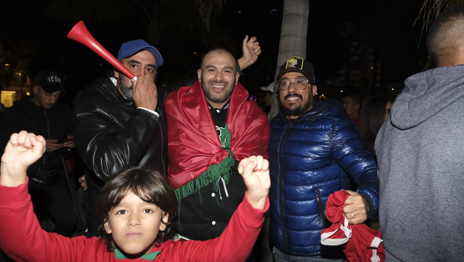 Imágenes de la celebración en Almería, del pase a semifinales de Marruecos en el Mundial de Fútbol de Qatar