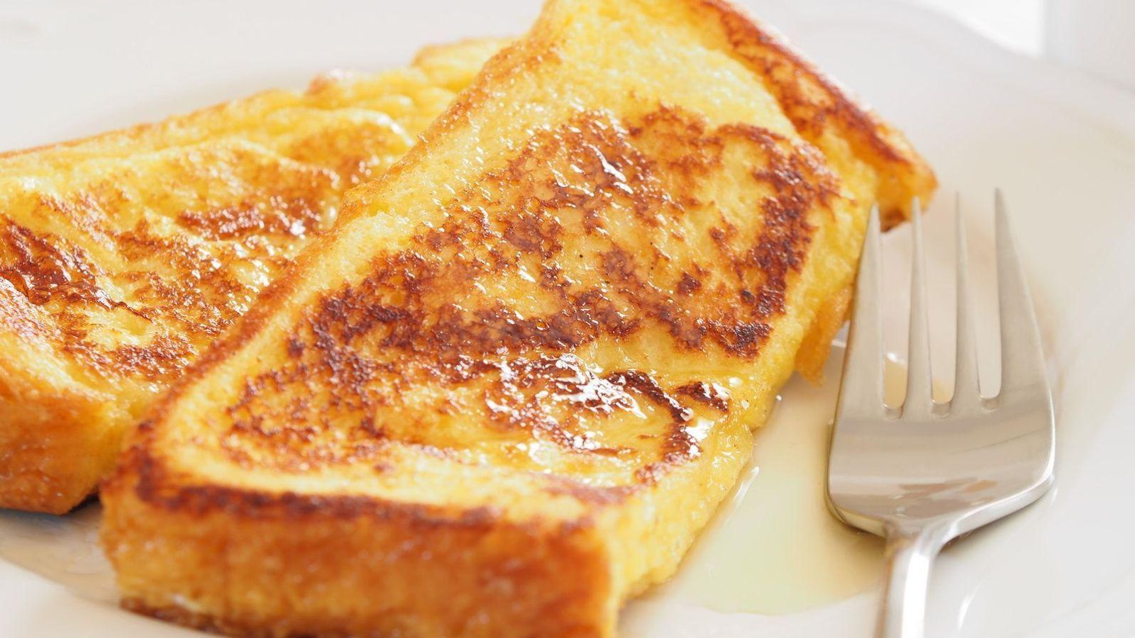 'Pain perdu' o tostada francesa.