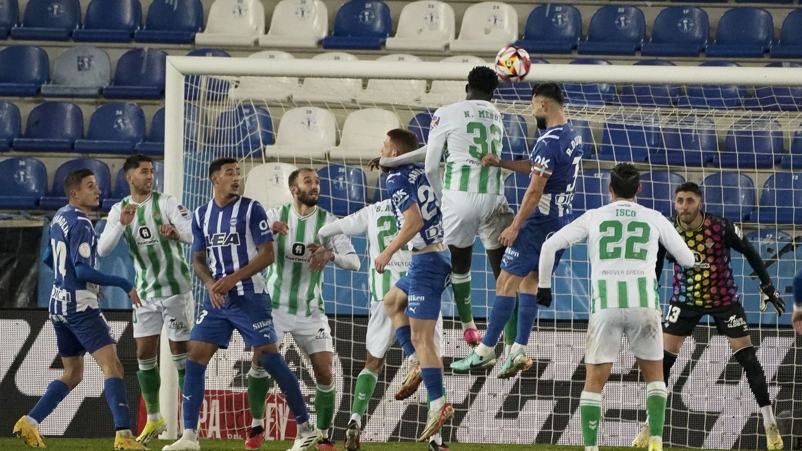 Las fotos del Alavés - Betis de Copa del Rey