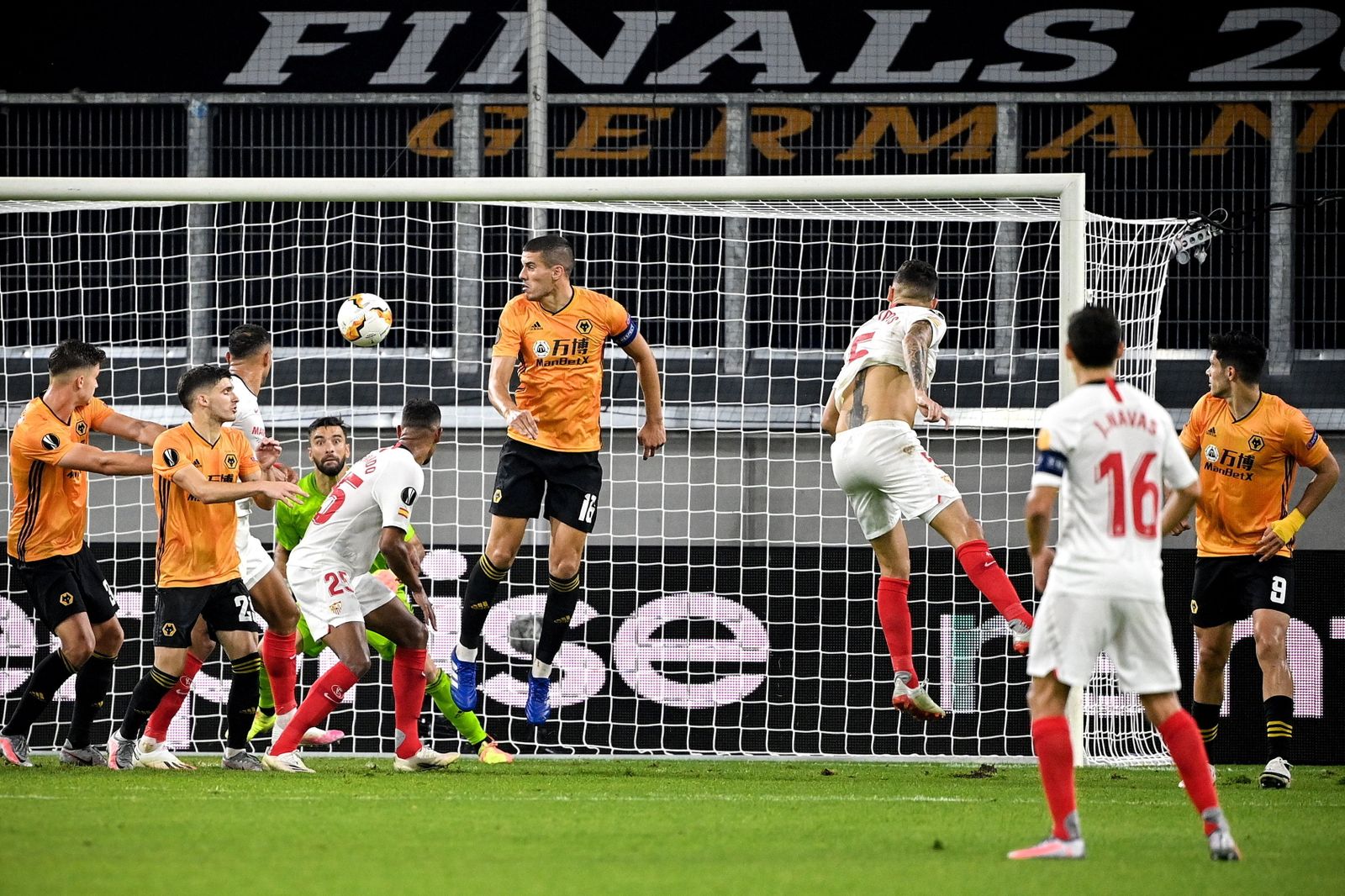 Las imágenes del Wolverhampton-Sevilla