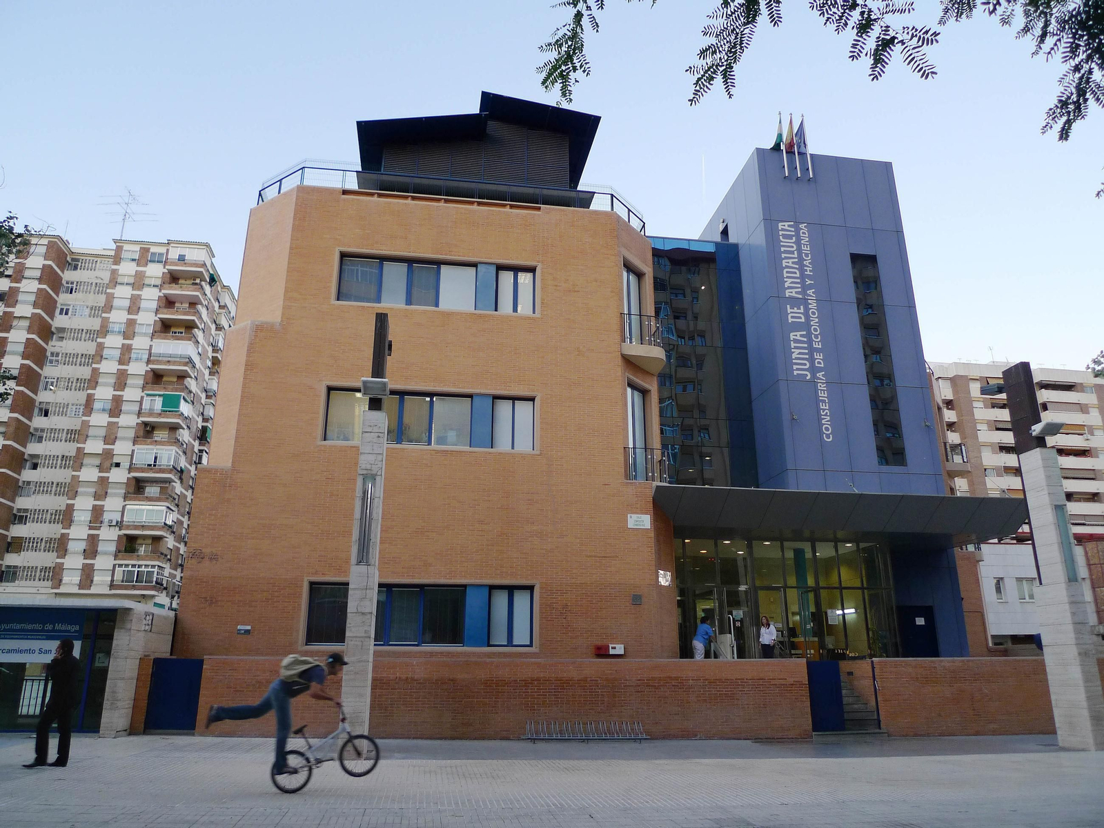 Sede de la Consejería de Economía y Hacienda de la Junta en Málaga.