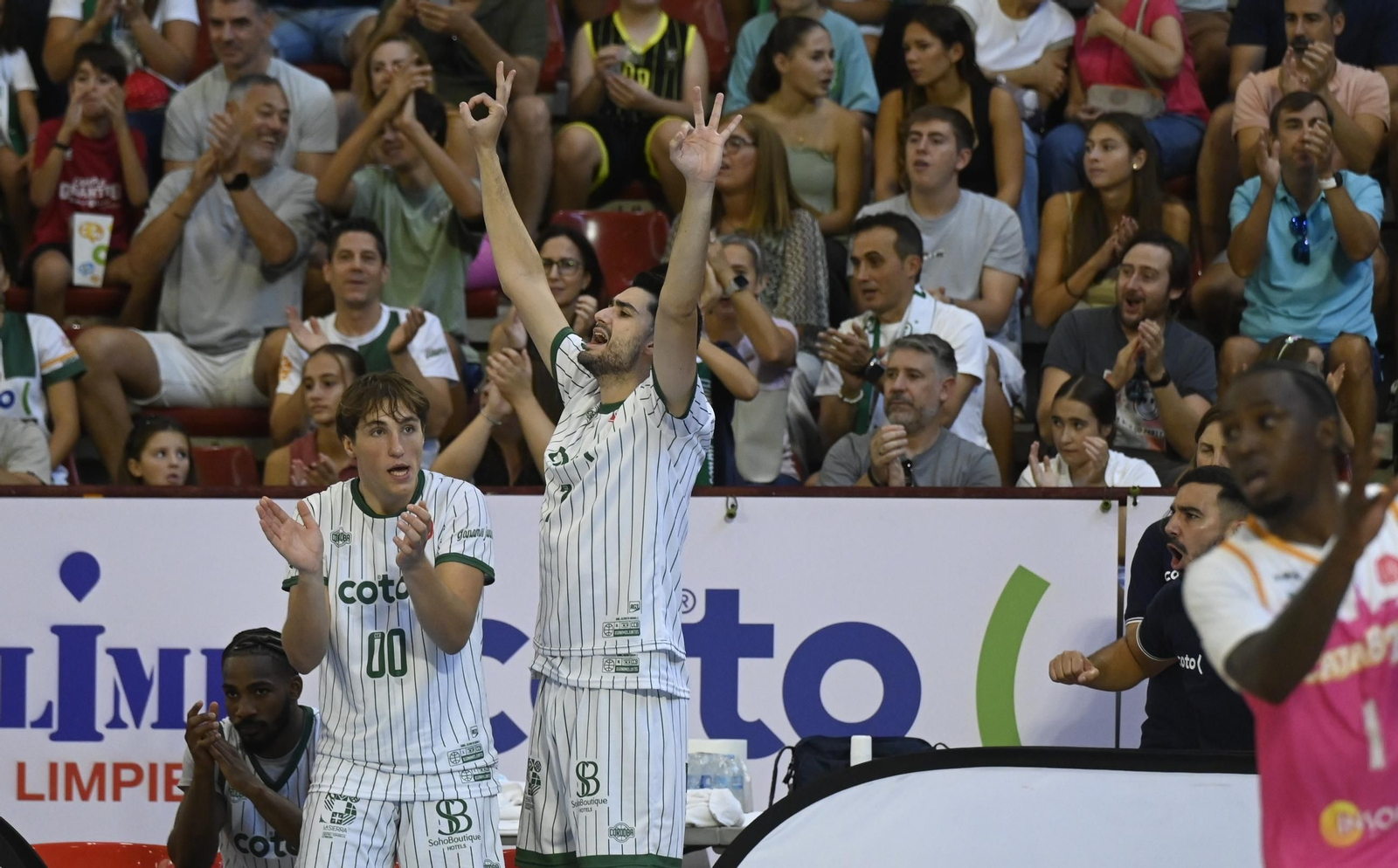 Las mejores fotos del Coto Córdoba - Caja 87 de la Copa de España en Vista Alegre