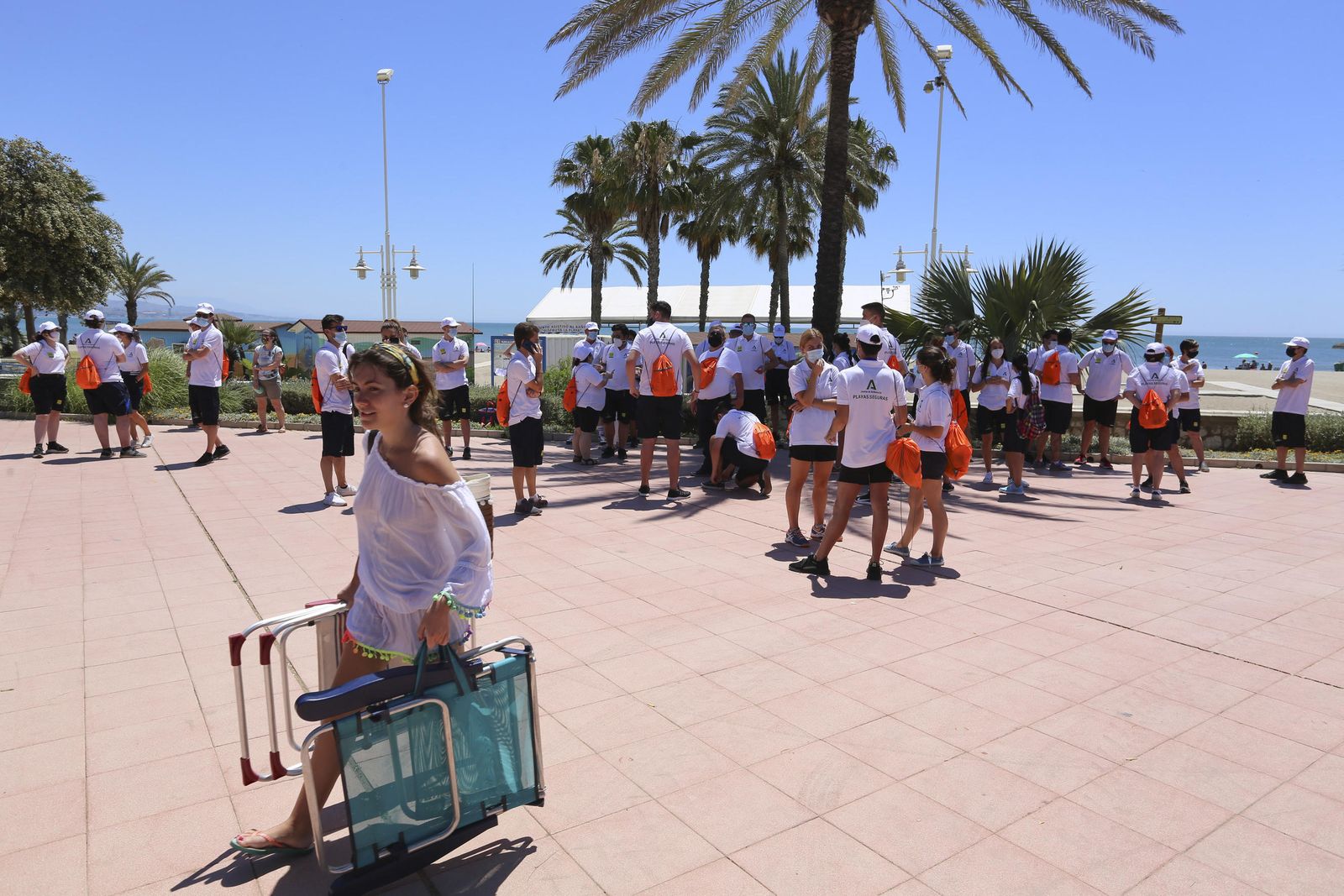 Fotos de los 90 vigilantes de la playa en Málaga capital