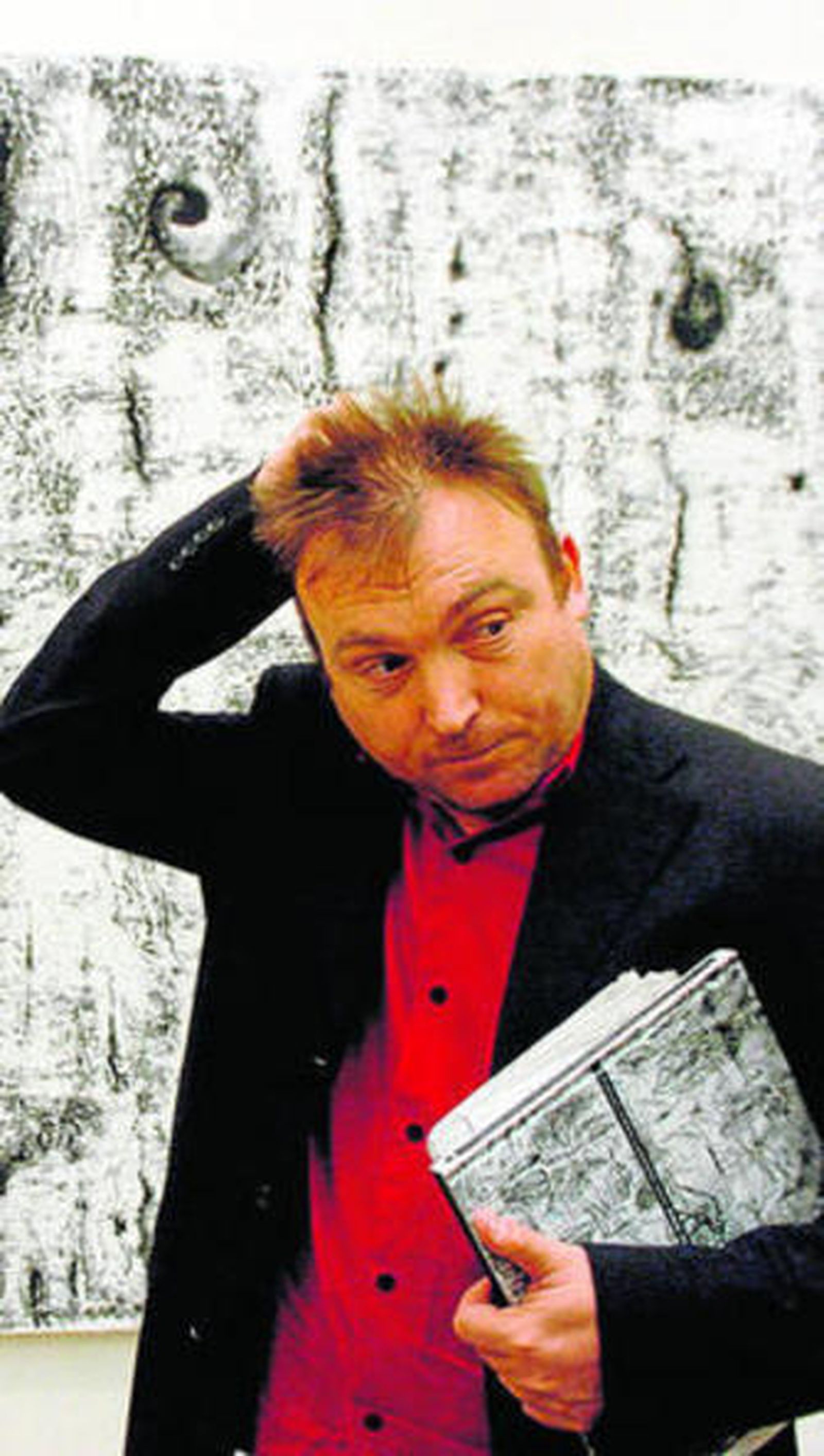 Miguel Barceló, en una exposición de su obra en San Sebastián.