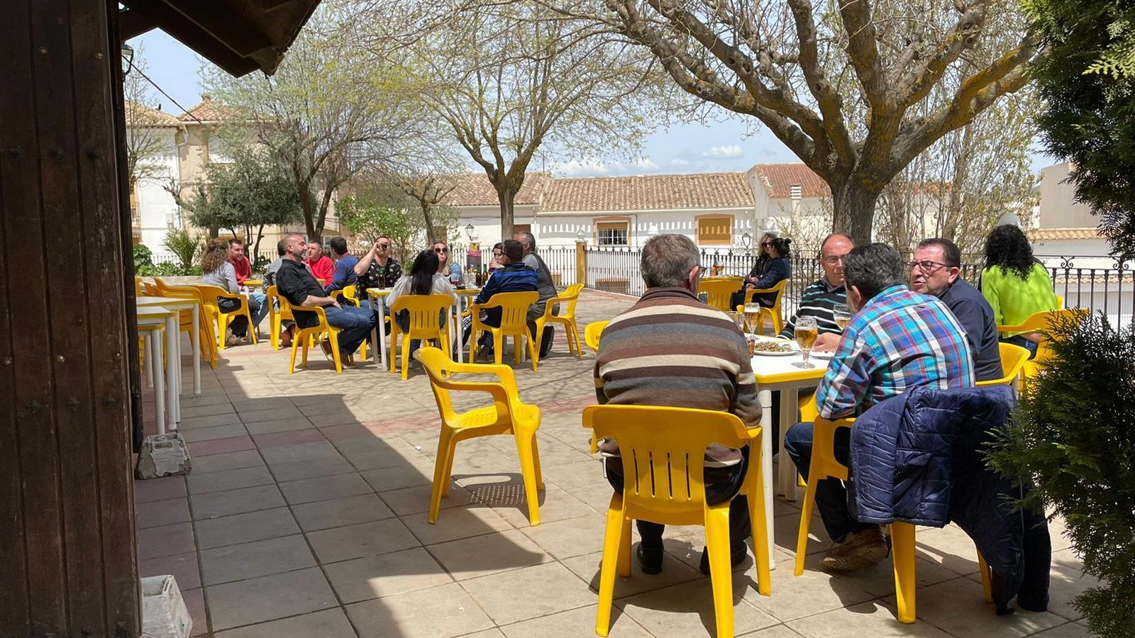 Terraza del bar El Corralillo el día de la reapertura el pasado mes de mayo.
