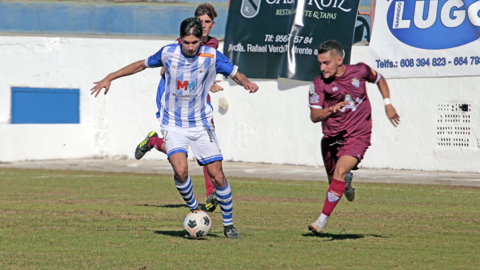 Imágenes del Jerez Industrial contra el Arcos CF en el Pedro S. Garrido