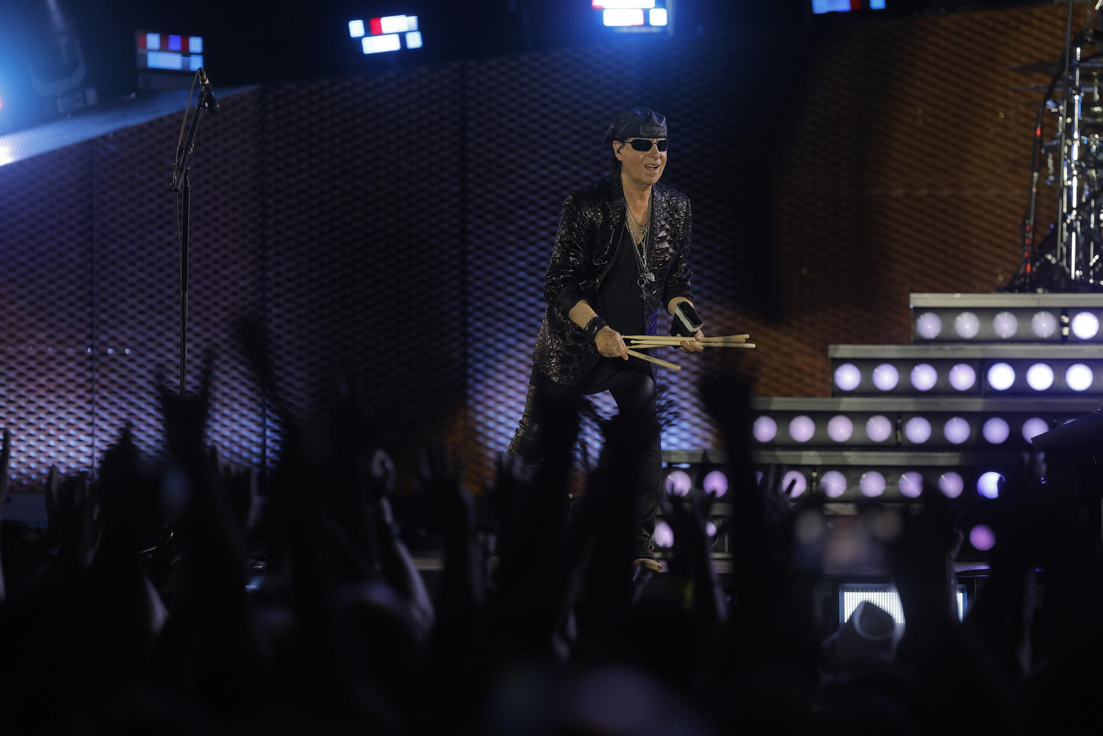 Las imágenes de Scorpions en el Icónica Fest de Sevilla