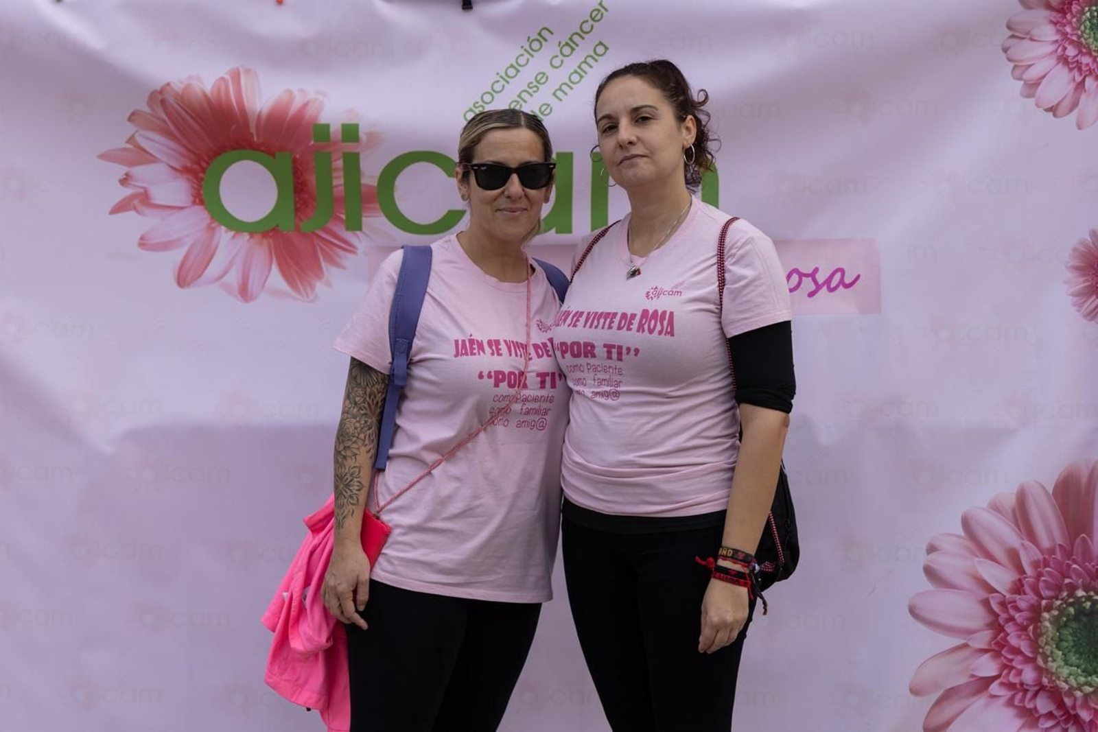 Jaén se viste de rosa con una marcha reivindicativa contra el cáncer de mama