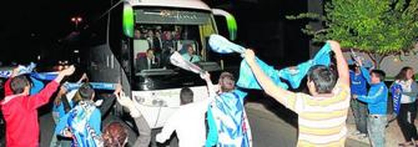 Comité de bienvenida con orgullo