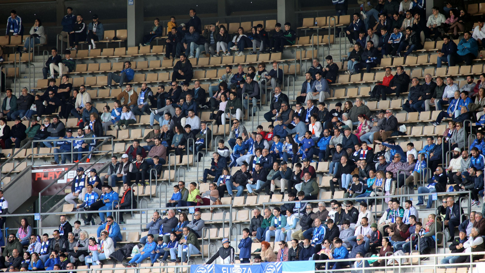Búscate en el partido Xerez DFC - Atlético Sanluqueño en Chapín