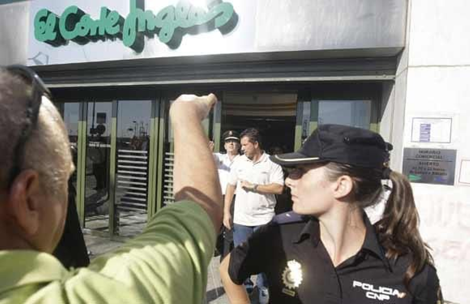 La protesta sindical no paralizó la Comarca, aunque sí tuvo incidencia en la gran industria y el puerto

Foto: Erasmo Fenoy