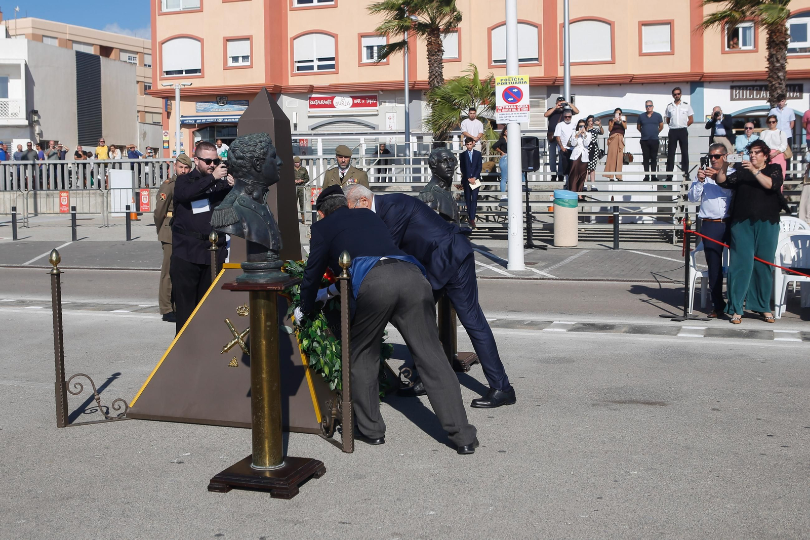 Las fotos de la jura de bandera civil en Tarifa
