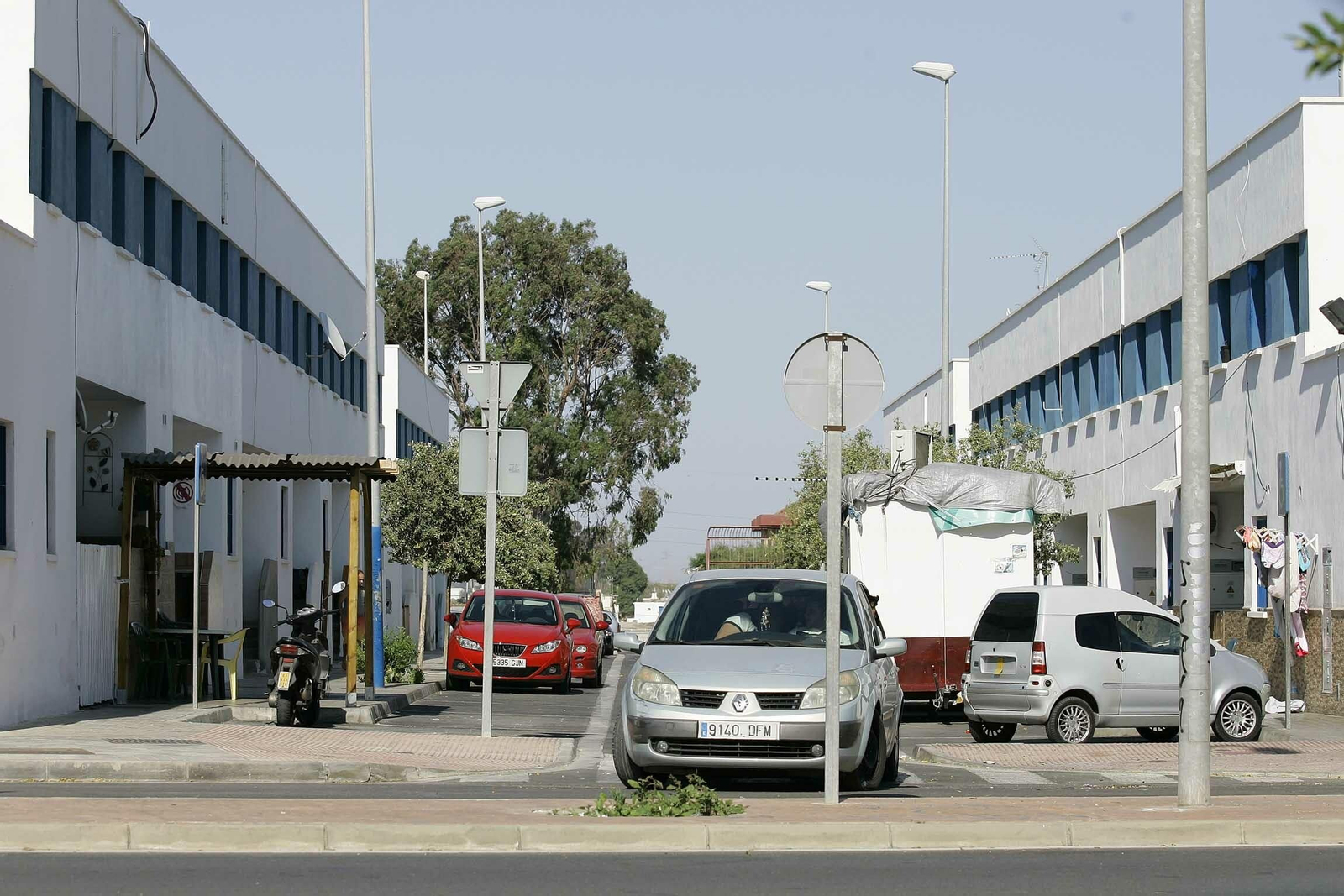 Los acusados del tiroteo en El Puche aceptan penas de hasta dos años y seis meses de prisión