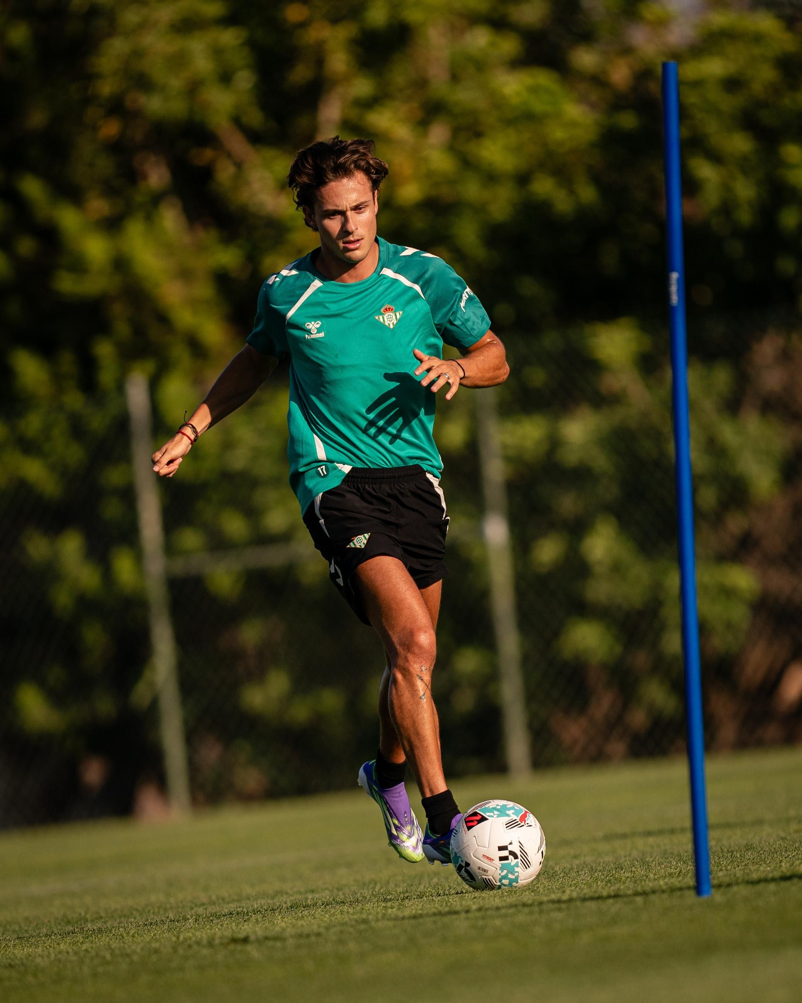 Las fotos del Betis con los recién llegados a Almancil