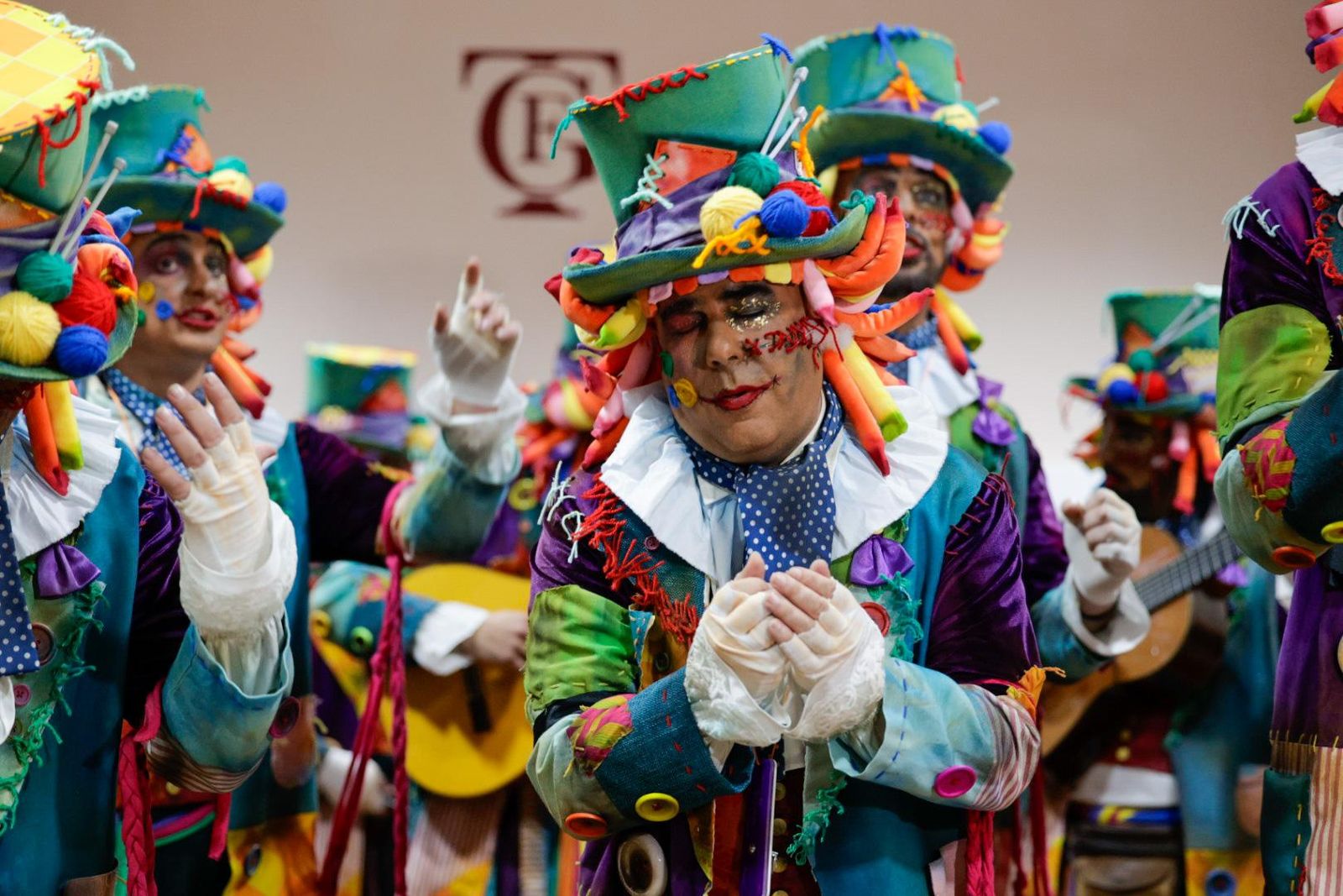 Búscate entre las mejores imágenes de la décima sesión de preliminares del COAC 2026