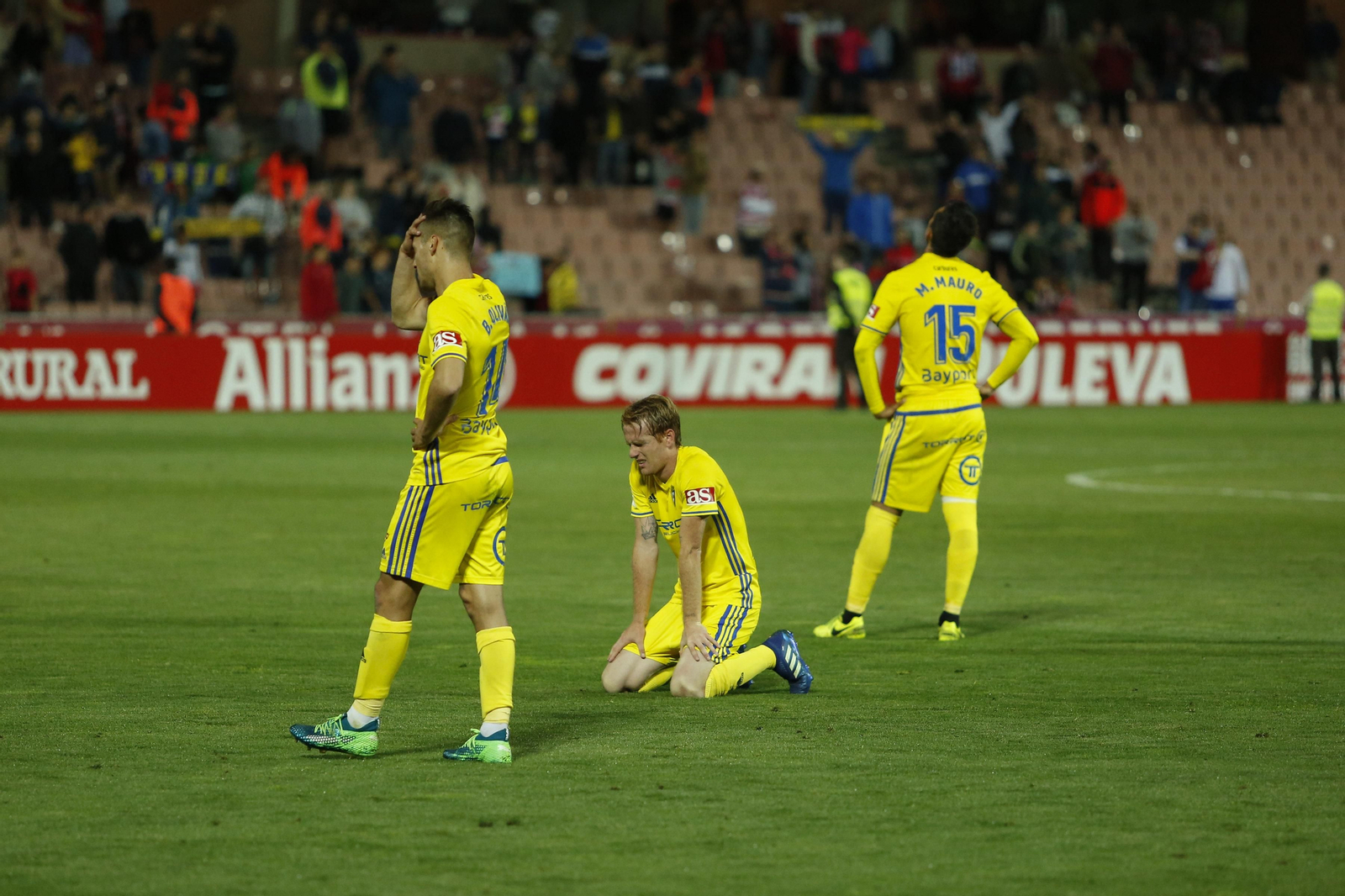 El Granada CF-Cádiz CF, en imágenes