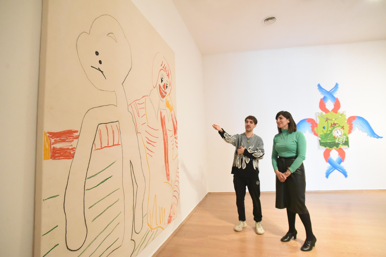 Fran Baena junto a la diputada de Cultura en Condes de Gabia.