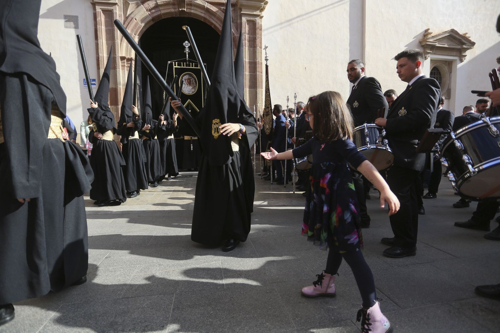 Las fotos de Santa Cruz, en el Jueves Santo de Málaga