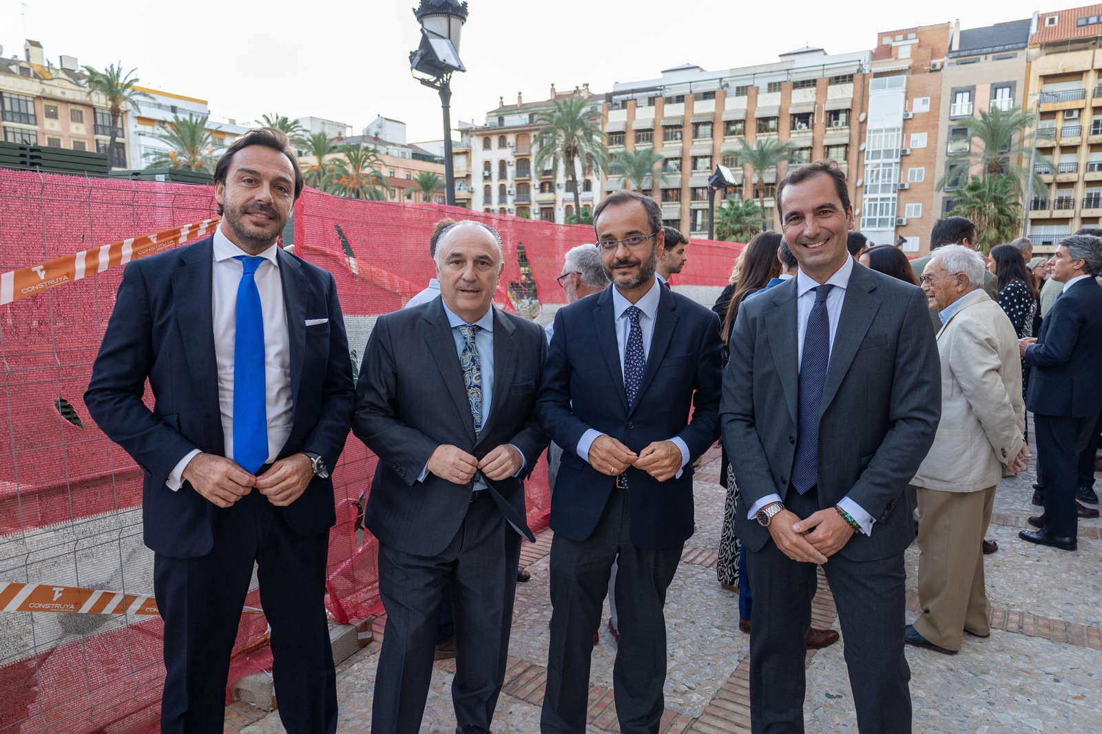 Imágenes de la recepción a los invitados a la gala de los Onubenses del Año